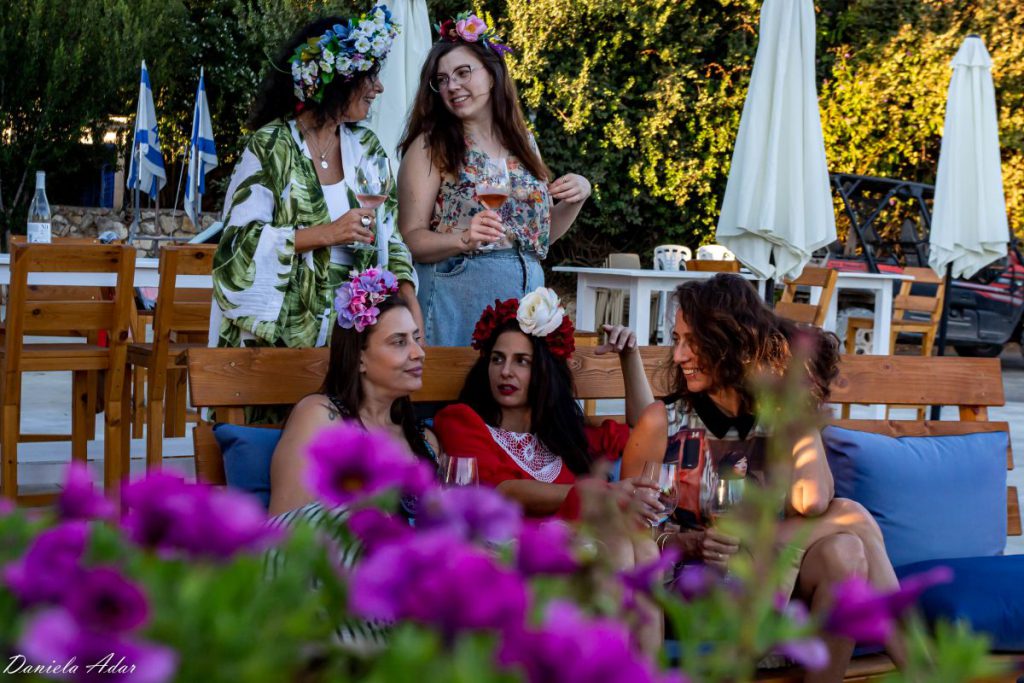 חגיגה ביקב YA